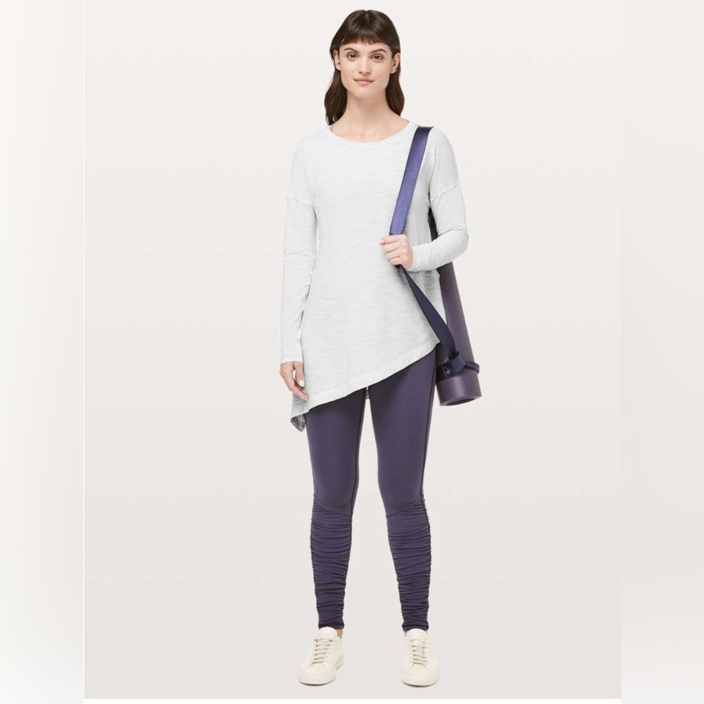 Lululemon To The Point Long Sleeve Space Dye Ice Grey Alpine White W3BY4S size 6